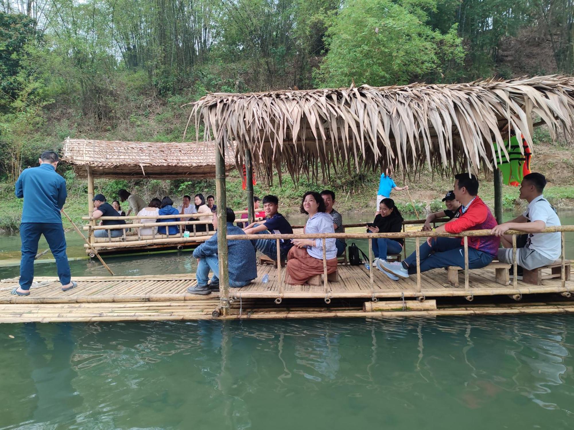 Pu Luong Homestay & Tours Huong Ba Thuoc Εξωτερικό φωτογραφία